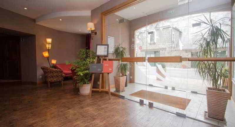 Logis L'Ermitage Hotel & Restaurant Saulges Ngoại thất bức ảnh